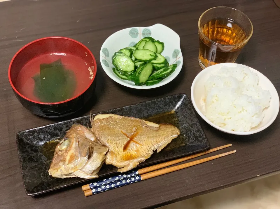 Snapdishの料理写真:鯛の煮付け|じゅんさん