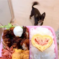 Snapdishの料理写真:お前にはやらんぞ|かつさん