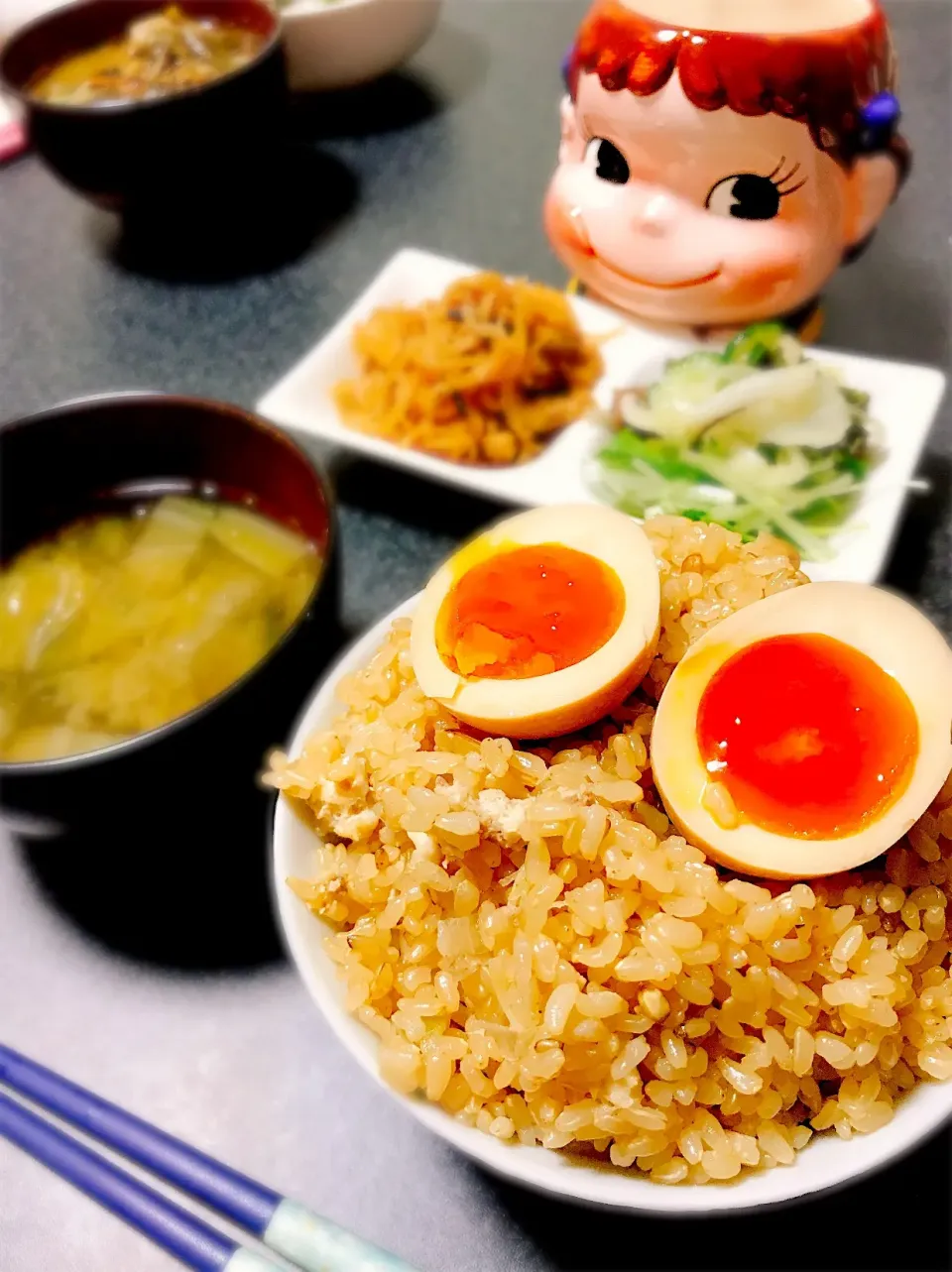 Snapdishの料理写真:アラでもしっかり旨味♡炊飯器で鯛めし。|ぽき。さん