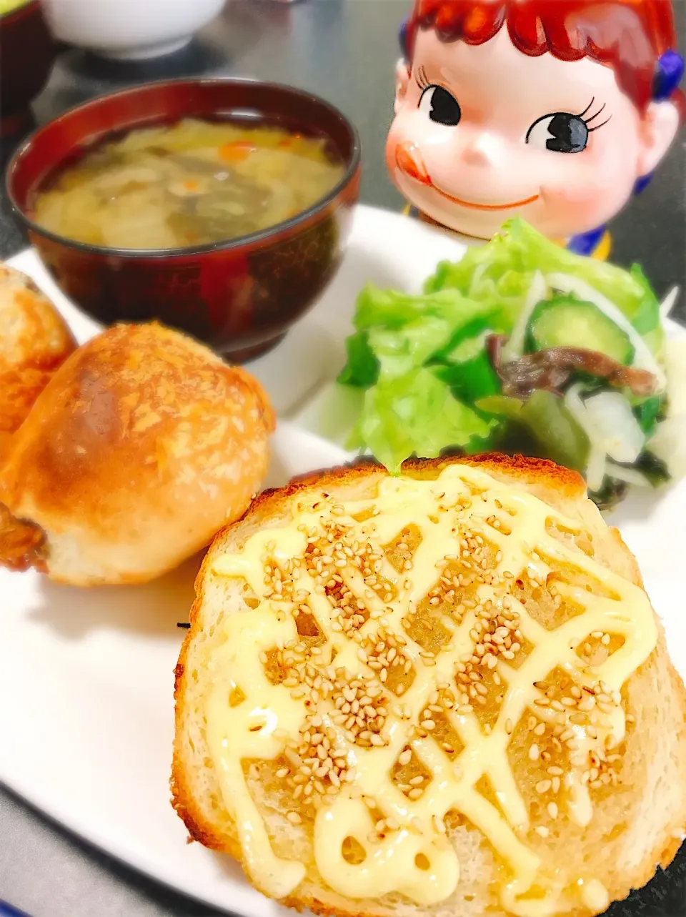 Snapdishの料理写真:これはハマってクセになる♡しょっぱ甘ハニーマヨトースト。|ぽき。さん