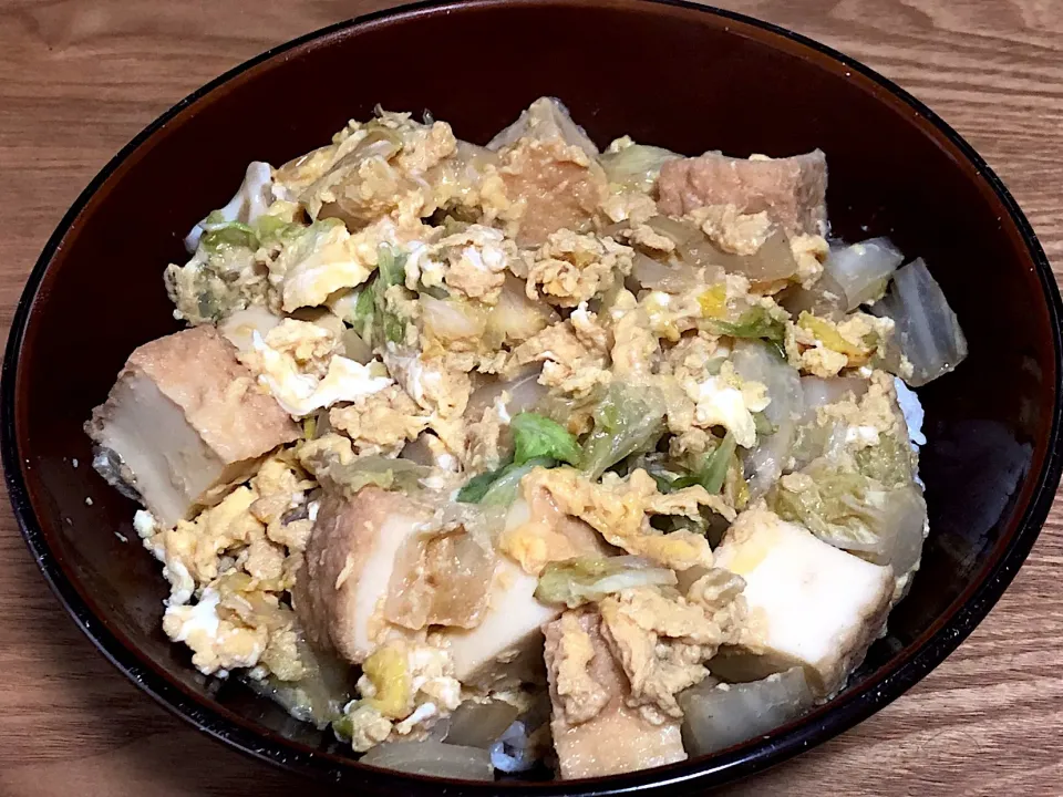 厚揚げと白菜の卵とじ丼|まぁたんさん