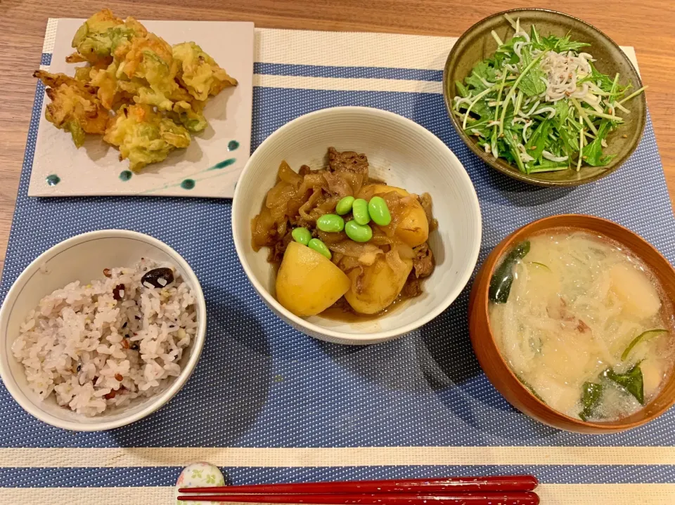 Snapdishの料理写真:肉じゃが|snow_sun57さん