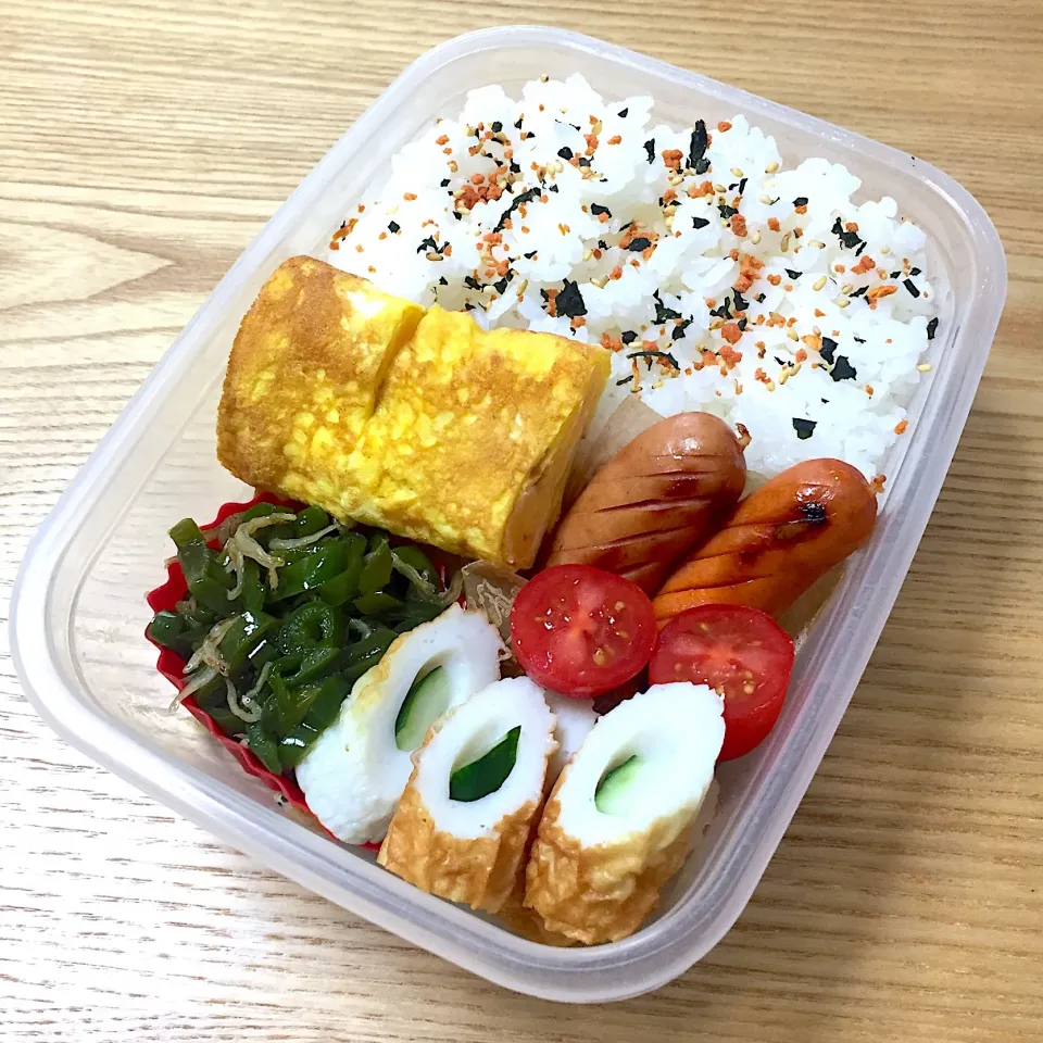 月曜日の旦那さんのお弁当☺︎ #お弁当記録  #玉子焼き  #じゃこピーマン  #ウインナー  #ちくわきゅうり  #ミニトマト|むさけんさん