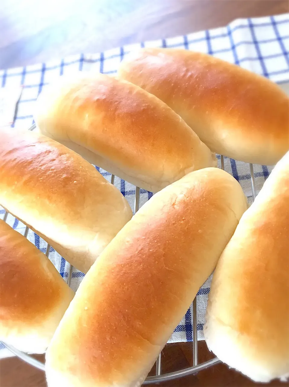 コッペパン焼き上がりました🌭|rinrinさん