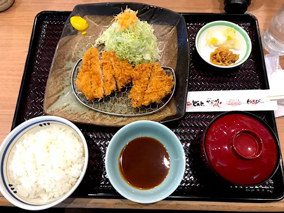 ヒレとロースかつ定食|ち〜おんさん