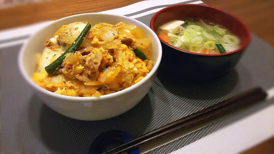 豚玉丼&豚汁～
の晩ごはん✨|kaz(*･ω･)さん