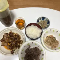 Snapdishの料理写真:3種の肉定食|粳田 雅浩さん