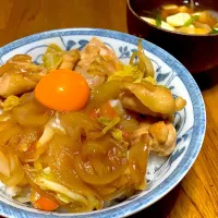 Snapdishの料理写真:チキンの照り焼き丼|Asukaさん