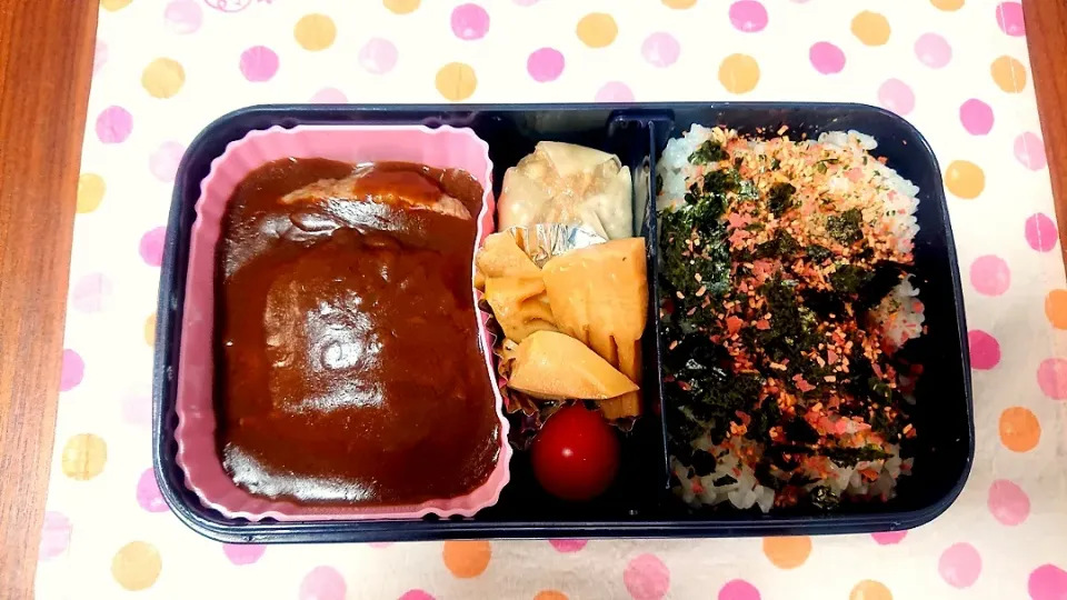 Snapdishの料理写真:ハンバーグ🎵旦那さんお弁当🎵😊|かおるcitronさん