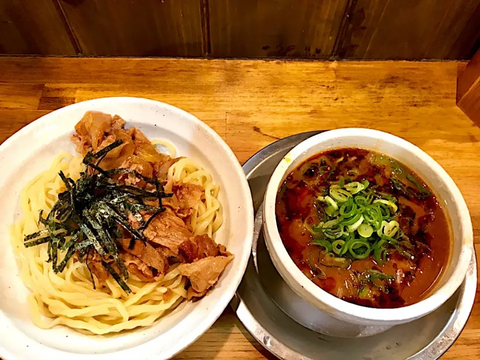 ✨漢の肉盛つけそば🍜✨|中さんさん