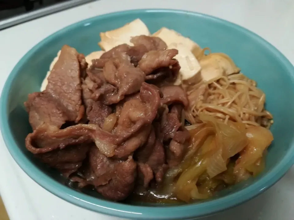 すき焼き風肉豆腐(*´艸｀*)|たらひろさん