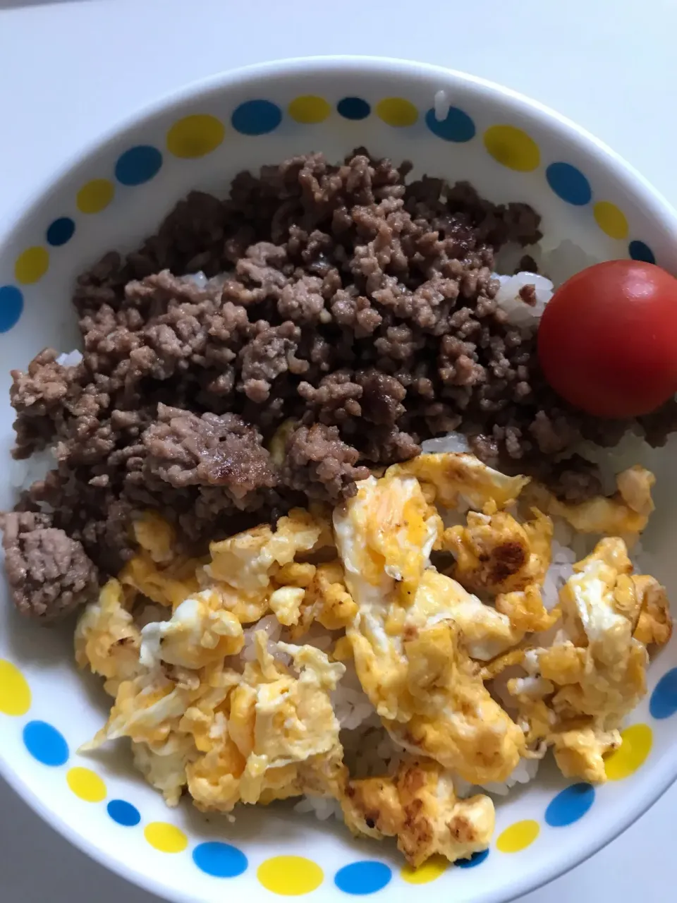 Snapdishの料理写真:二色丼|yusukeさん