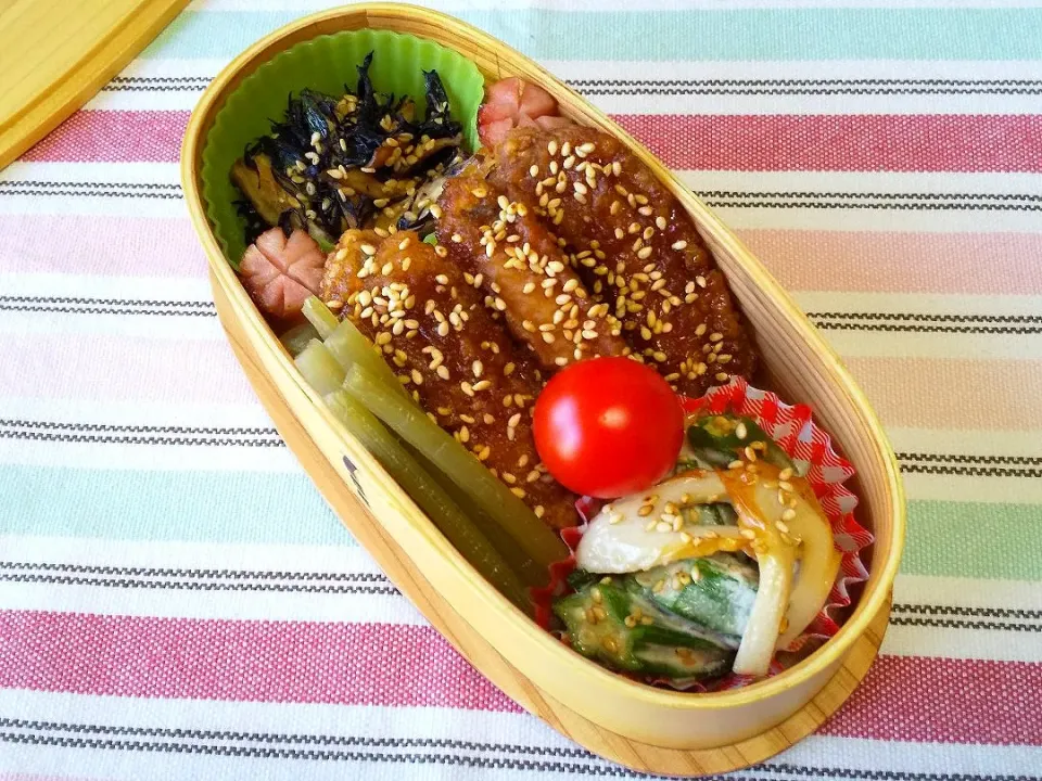 #旦那弁当 #パパ弁当 #手羽中の甘辛焼き弁当|ゆぴさん