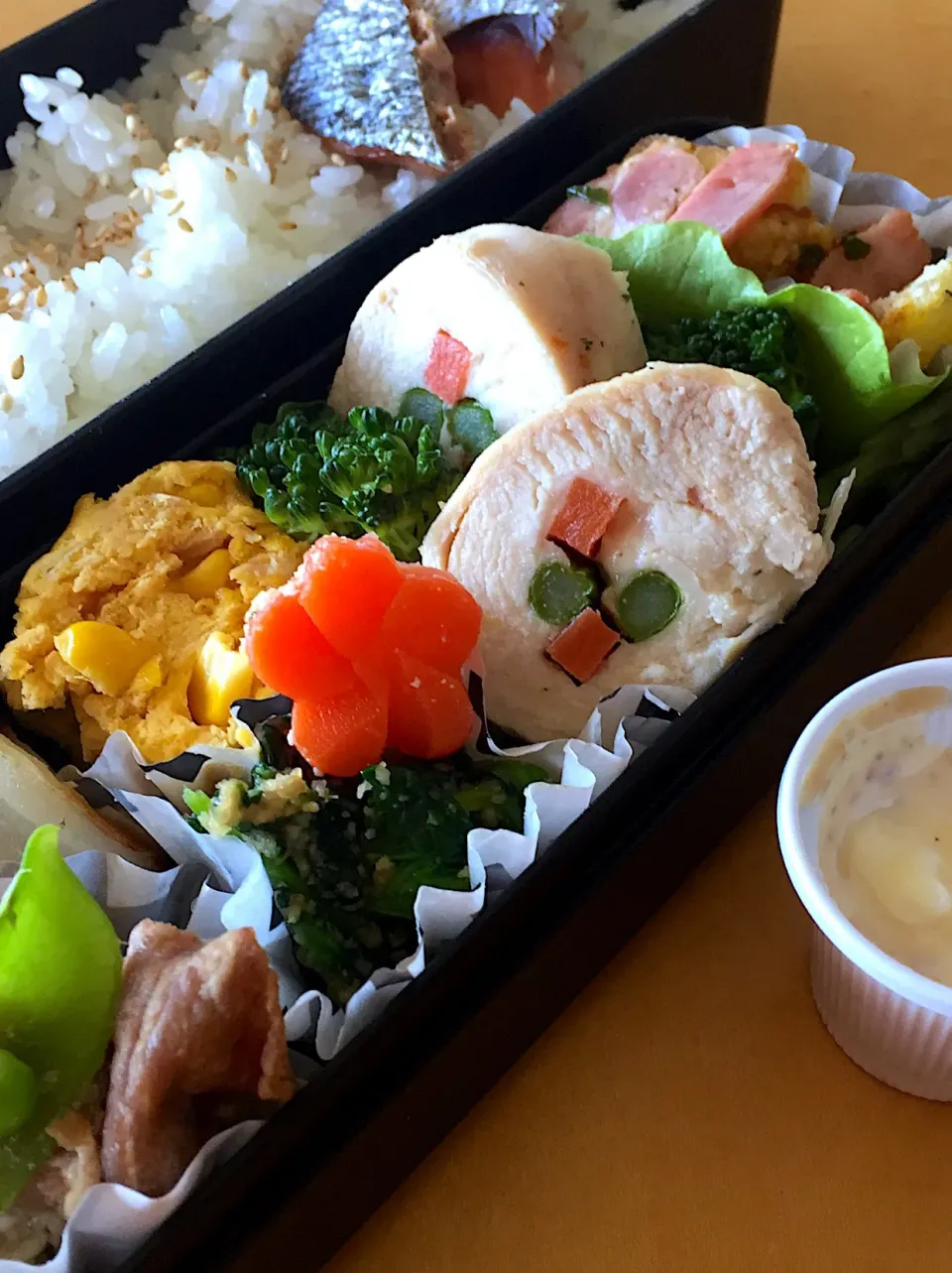 Snapdishの料理写真:ベジロールチキンサとジャーマンポテトのお弁当|Lily2525さん