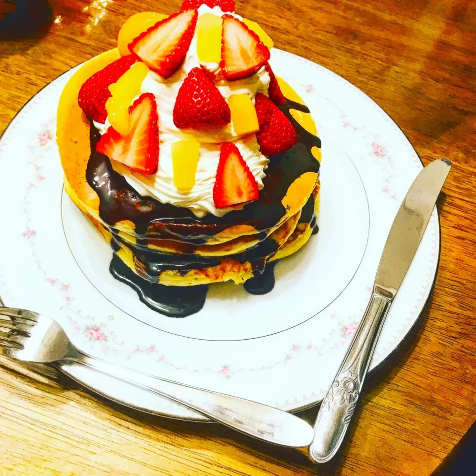 Snapdishの料理写真:インスタ映え？パンケーキ🥞|peachさん