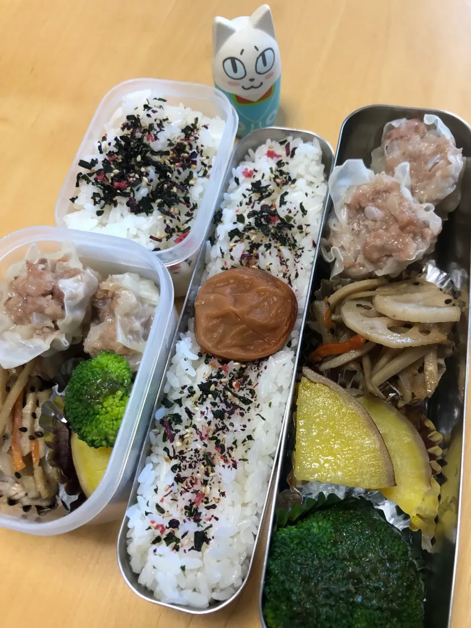 しゅうまい 根菜のきんぴら さつまいも煮 ブロッコリー🥦 弁当|Kumiko Kimuraさん