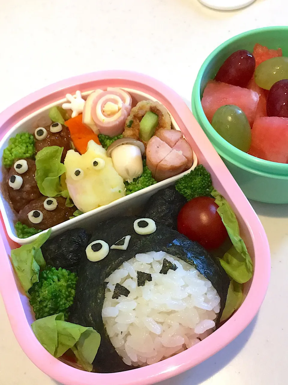 Snapdishの料理写真:トトロ弁当|さやかさん