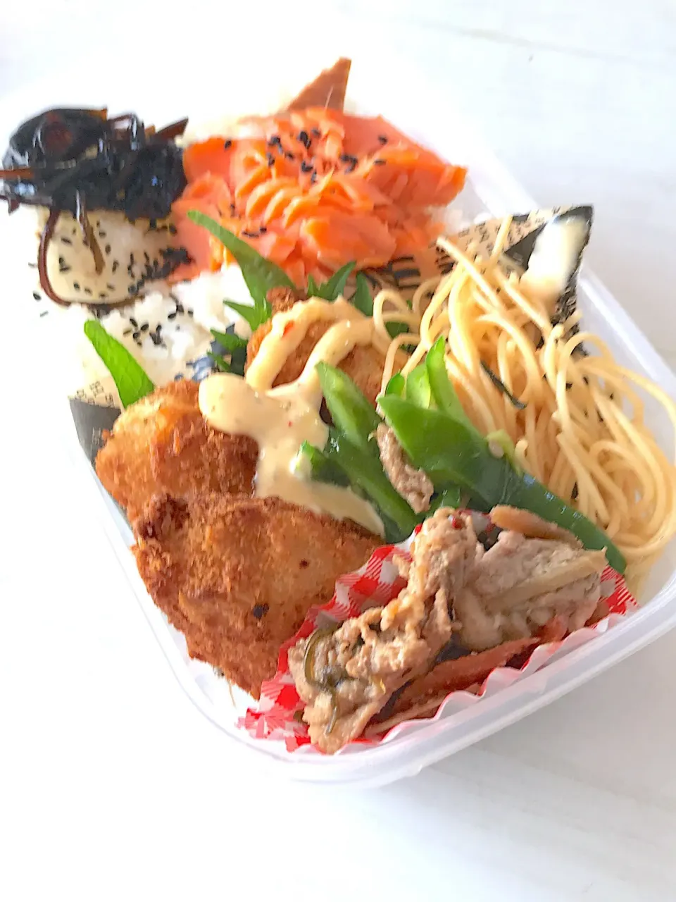 Snapdishの料理写真:今日のお弁当 #夫婦弁当  #簡単  #作り置き|namotamamaさん