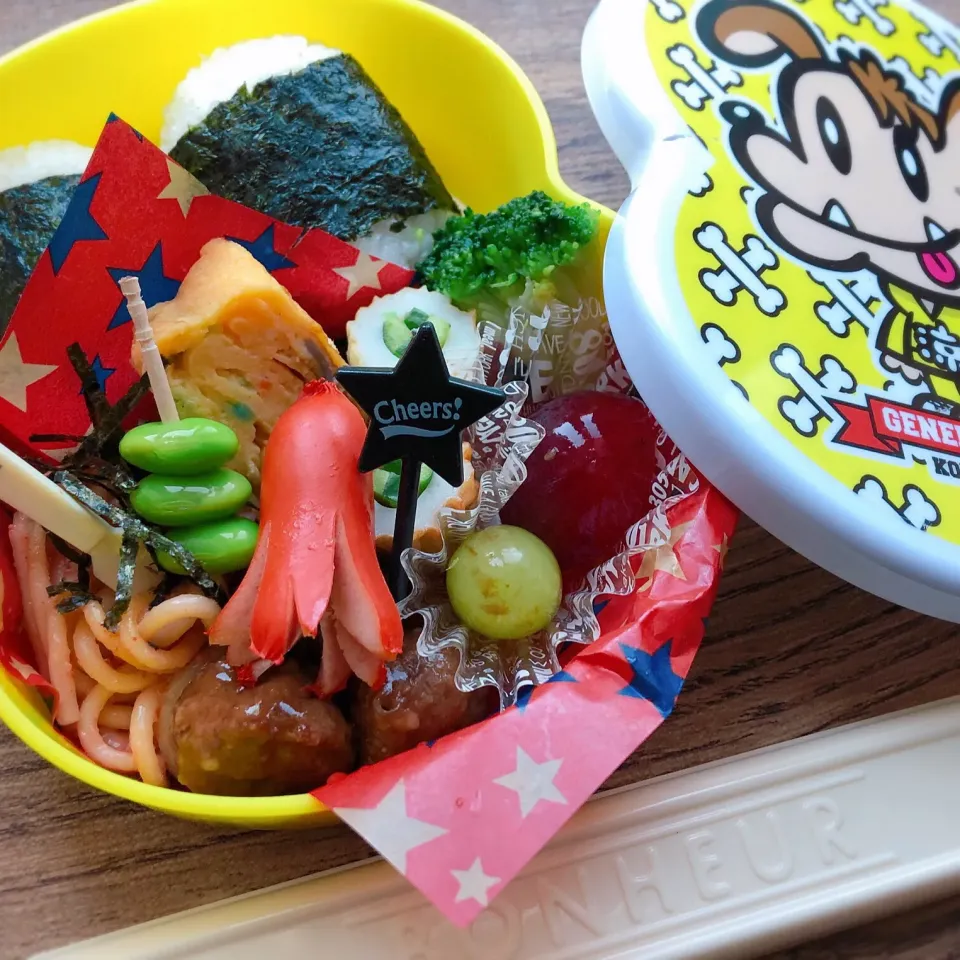 Snapdishの料理写真:きょうのお弁当(おにぎり)|mamiさん