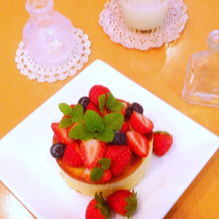 🍓ホットケーキ♡この季節最後の苺をのせて🍓|yuiママさん