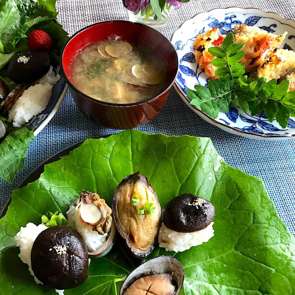 とこぶし寿司も美味しいよお昼ご飯|シュトママさん