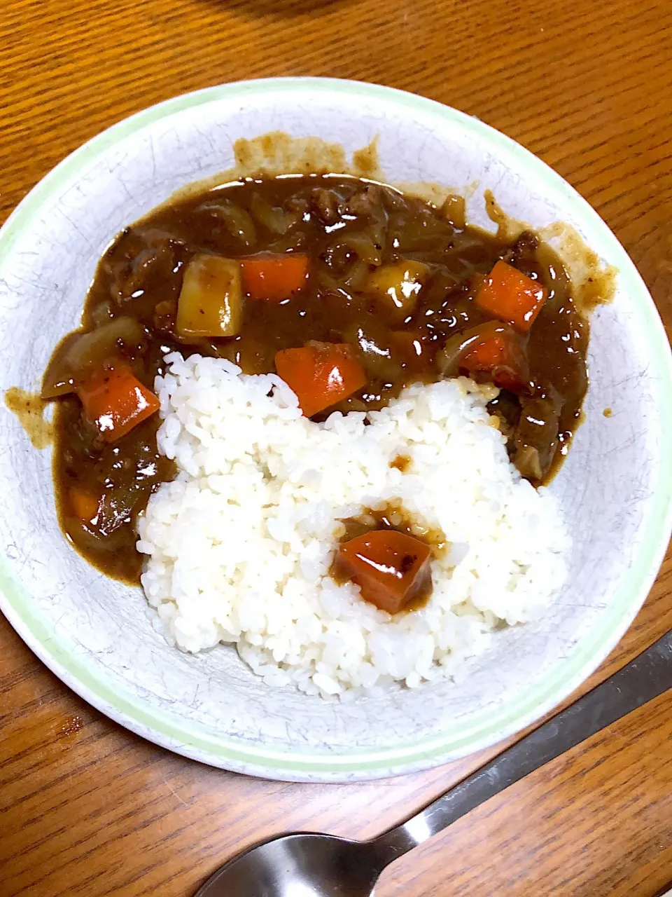 Snapdishの料理写真:母の日、娘からのプレゼント🎁
手作りカレー🍛|かよっぺさん