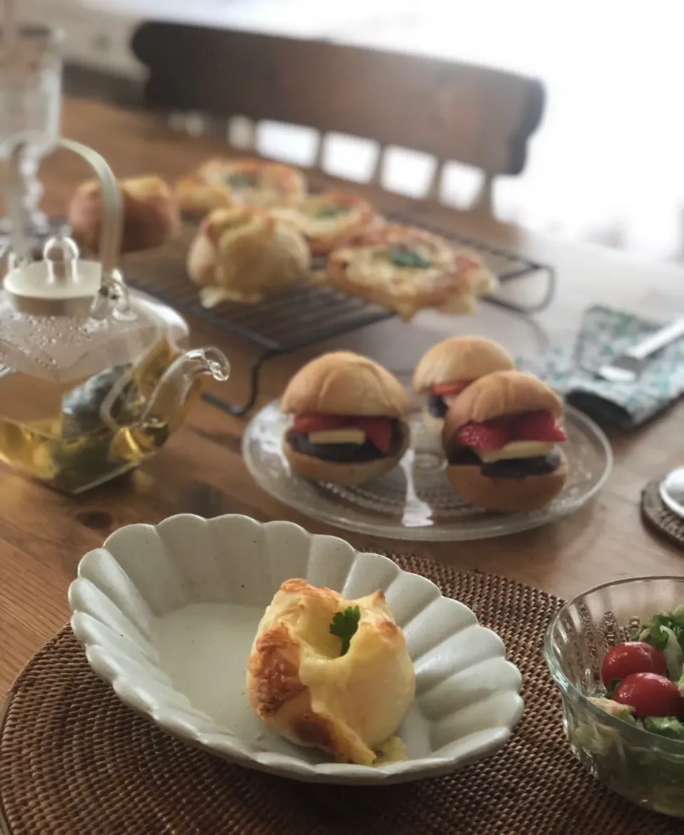 Snapdishの料理写真:パンランチ🥖|カタツムリさん