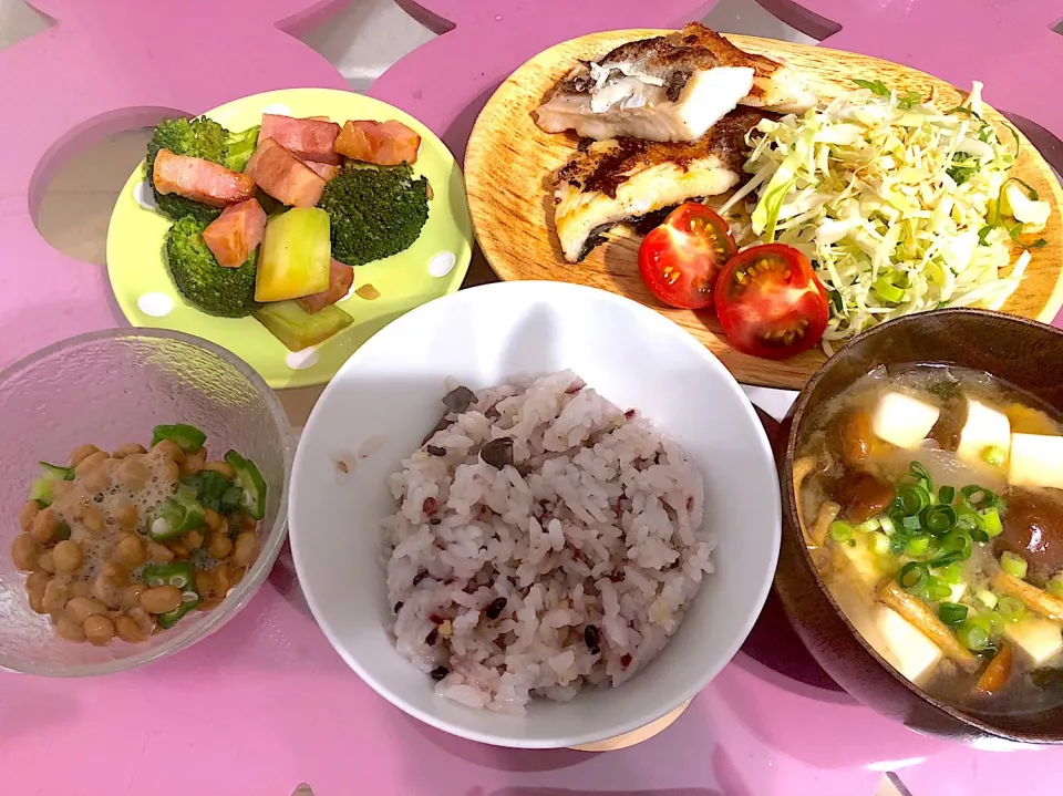 Snapdishの料理写真:鰆の麹漬け焼き|Mariettyさん