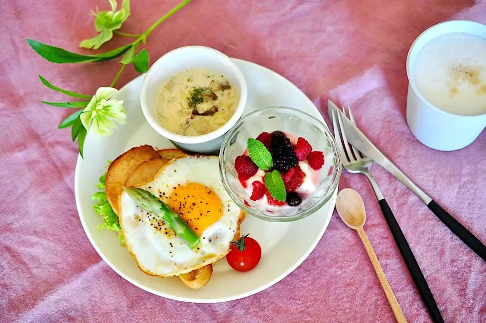 Snapdishの料理写真:朝食プレート|kayokoさん