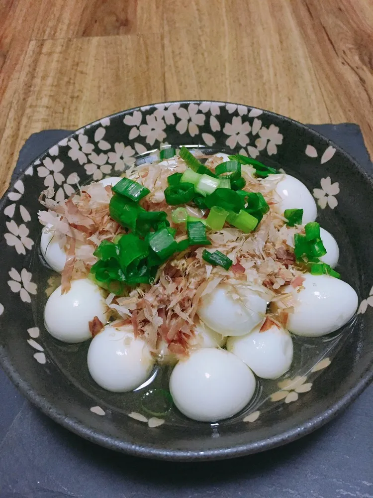 Snapdishの料理写真:からあげビールさんの料理 おうち居酒屋メニュー♡簡単激ウマ♪うずらの卵の白だし煮|❁︎na--na❁︎Nさん