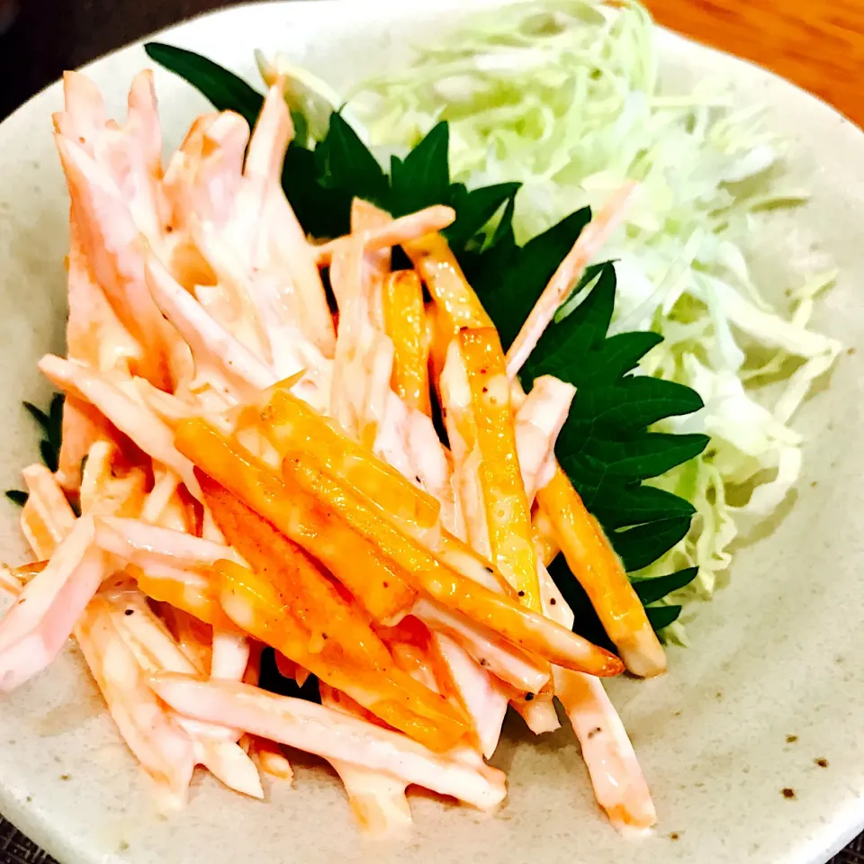 キャロムーチョ🥕
人参とカラムーチョのサラダ🥗マヨネーズで和えます
#キャロムーチョ|あお♡あおさん