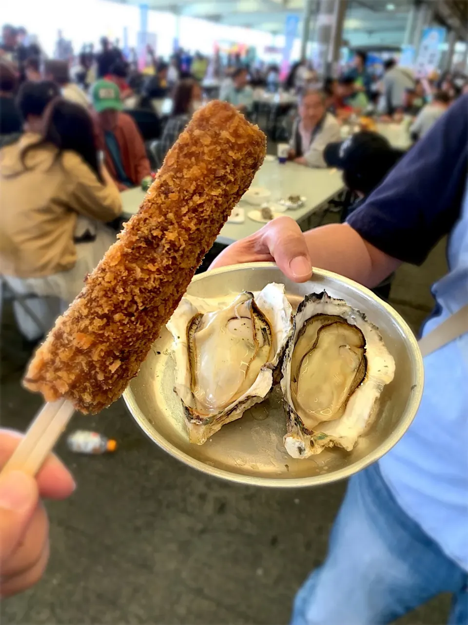 地魚まつりで牡蠣とトロ鯖棒|ツナコさん