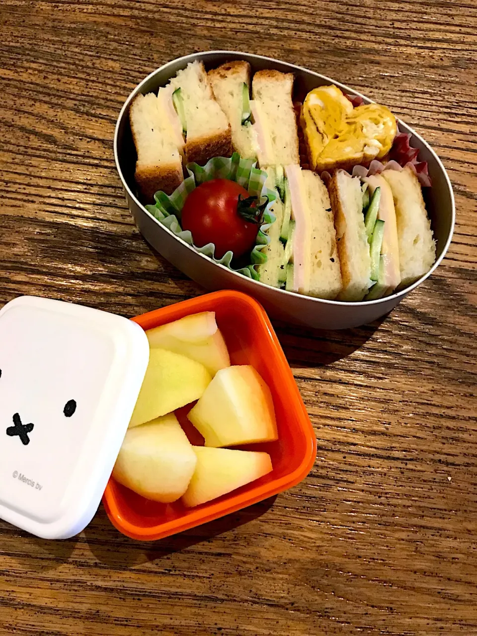 ハムチーズのクラブハウスサンド🥪弁当|まーさん