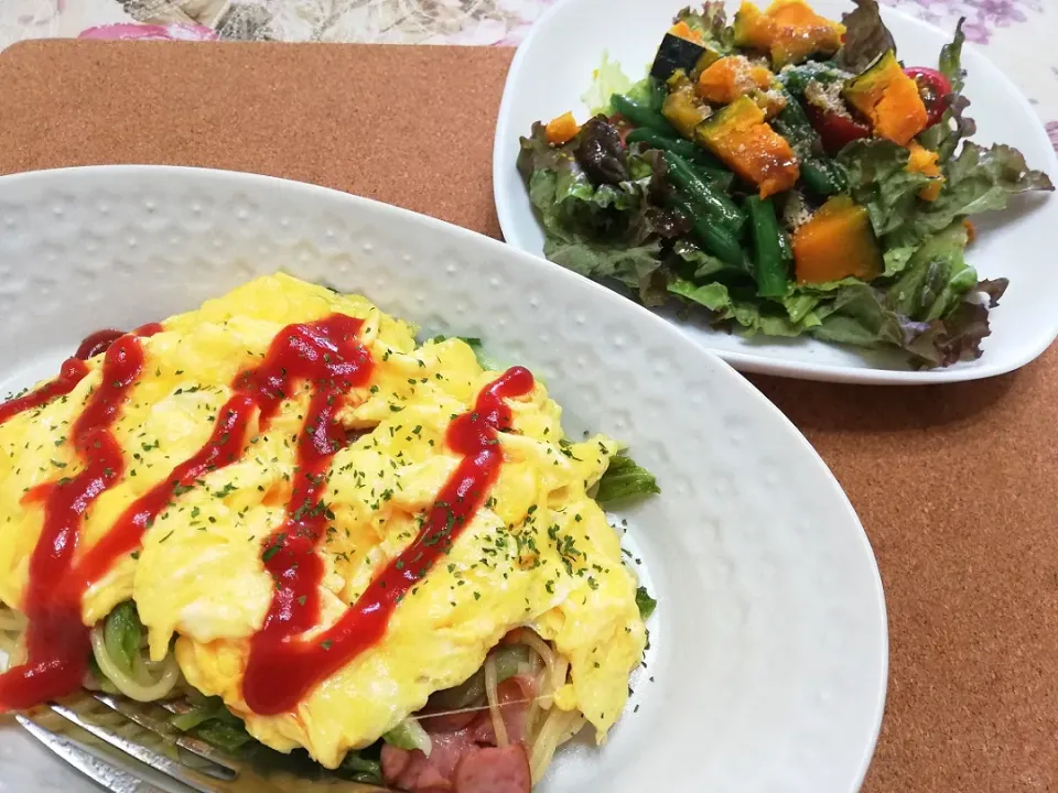 令和元年五月十三日
ゆうべの塩焼そばでオム焼そばとかぼちゃ🎃といんげんのごまサラダ🥗|たえさん