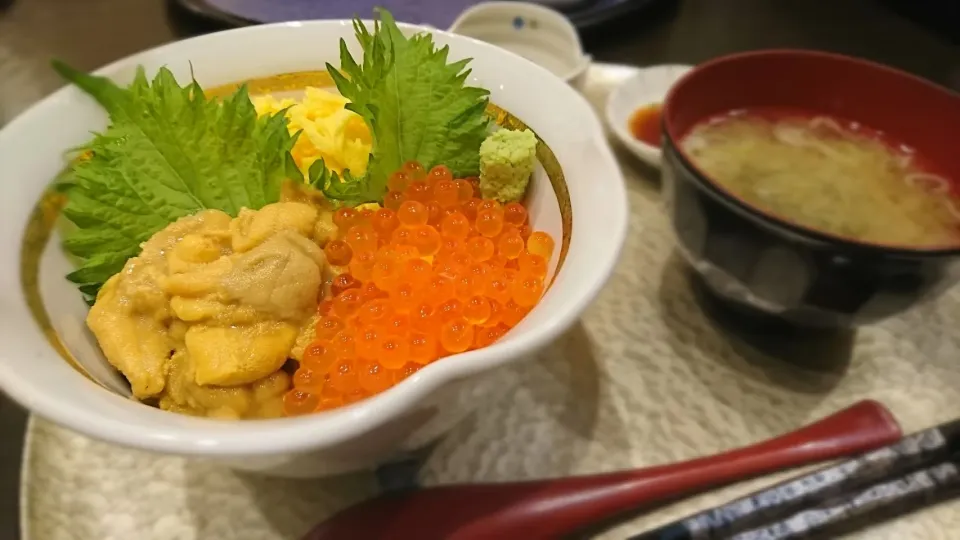 ウニとイクラのラブラブ丼|こむぎさん