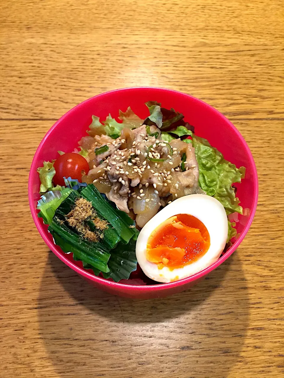 Snapdishの料理写真:JK弁当 豚コマ生姜焼き丼|まつださんさん