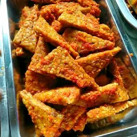 Snapdishの料理写真:Tempe saus pedas|ayam geprek Salakanさん