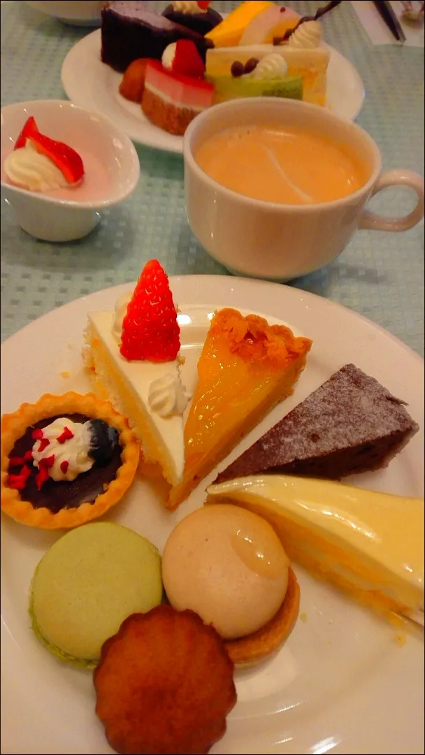 ランチ&ケーキバイキング@宇都宮東武ホテルグランデ🍰🍩🍮✨|メイメイda.さん