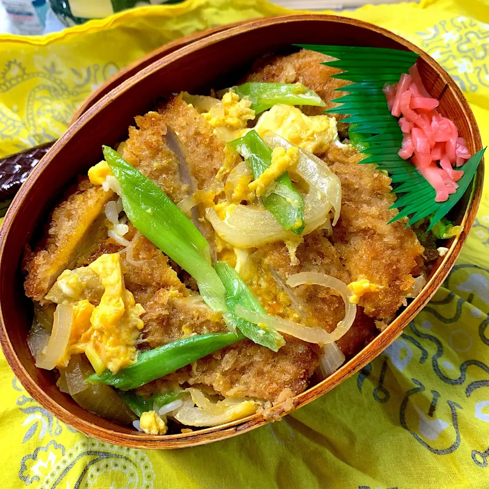 ヒレカツ丼弁当|田岡 久美子さん