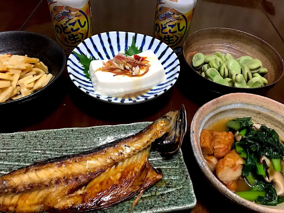 Snapdishの料理写真:2019.5.14 鯖の干物焼き🍻🍻🍻|ゆみずさん