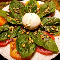 Snapdishの料理写真:Caprese Salad|Jiraphon Gさん