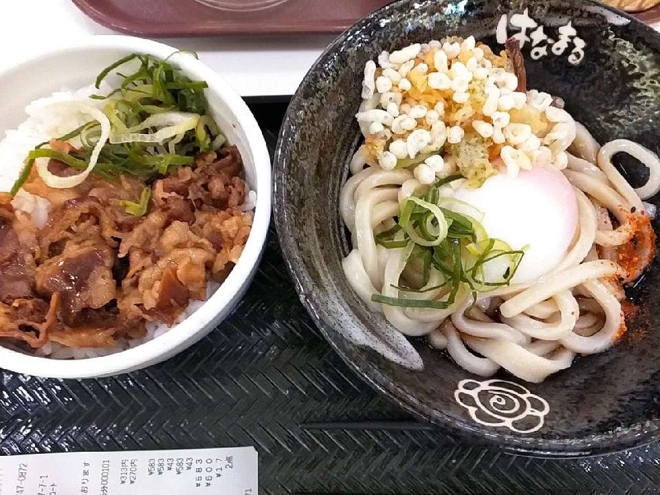 牛肉ごはんとミニ温玉うどんのセット|のぶさん