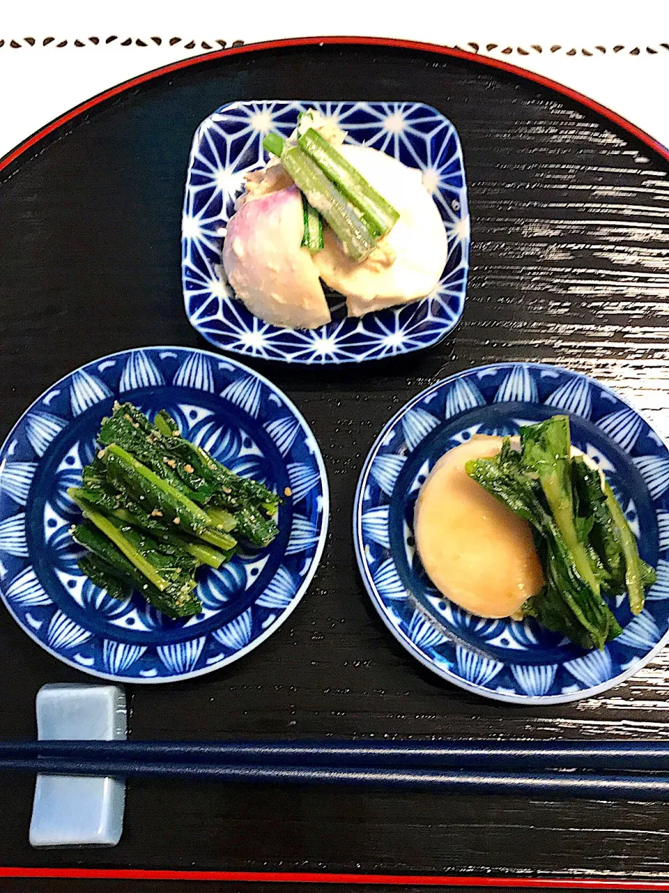 Snapdishの料理写真:今週のテーマ、地産地消 PART 5‼️無農薬の紫かぶの3種❤️柚子胡椒マヨ和え、かぶの葉のナムル、生姜焼き💕💕💕|🌺🌺Foodie🌺🌺さん