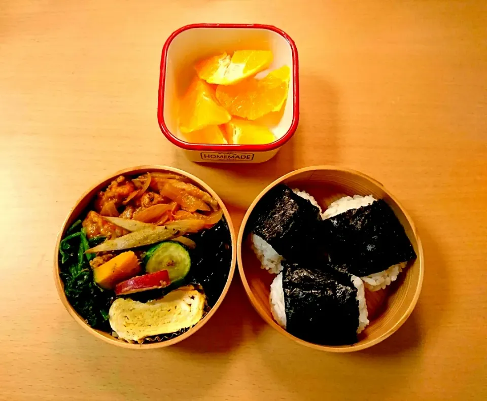 チキンチャップと卵焼き 、グリル野菜と黒豆生姜煮 ホウレン草お浸しのお弁当|kazさん