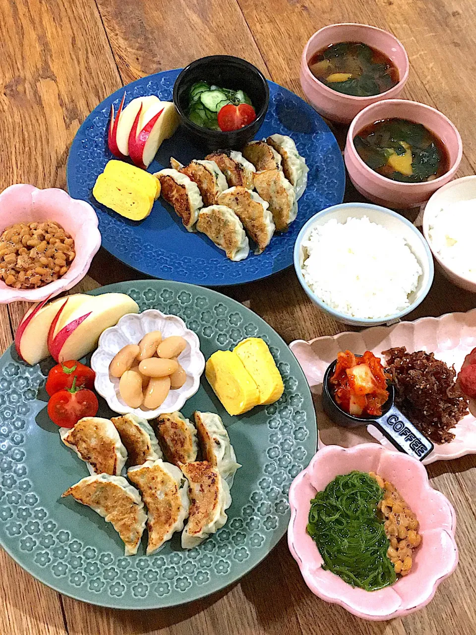 ジューシー餃子で〜子供ごはん💕|加藤よしえさん