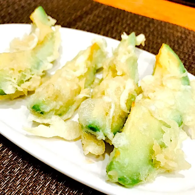 アボカド天ぷら🥑
アボカド天ぷらにしてみた
硬めのアボカドが柔らか🥑天ぷらはお塩で2個食べて残り2個は醤油で
和尚の方が好きだなぁ
#アボカド天ぷら
#アボカド|いちごさん