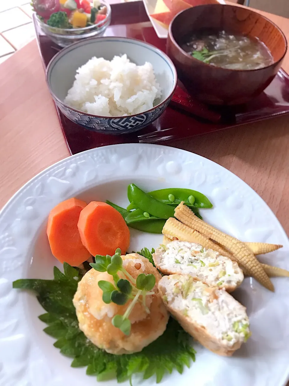 からあげビールさんの料理 かさ増しヘルシー風♪お豆腐キャベツ和風チーズハンバーグでお昼ごはん(๑･̑◡･̑๑)
#豆腐キャベツチーズハンバーグ#昼ごはん#ヘルシーハンバーグ|とんちんさん