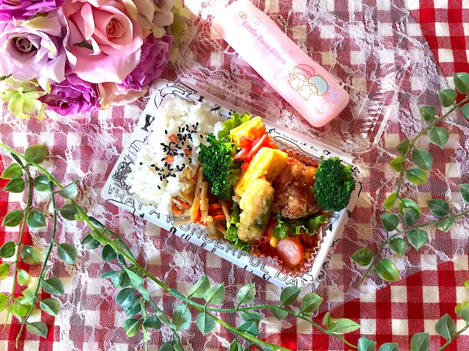 #姫のお弁当  #今日のお弁当  #女子大生お弁当  #お弁当  #お弁当記録  #おべんとう  #おべんとう記録  #女子弁当  #昼食  #お昼ごはん  #ランチ 

☆きんぴらゴボウ
☆卵焼き
☆ブロッコリー
☆ササミの天ぷら
☆唐揚げ
☆ナポリタン|harutomomariさん