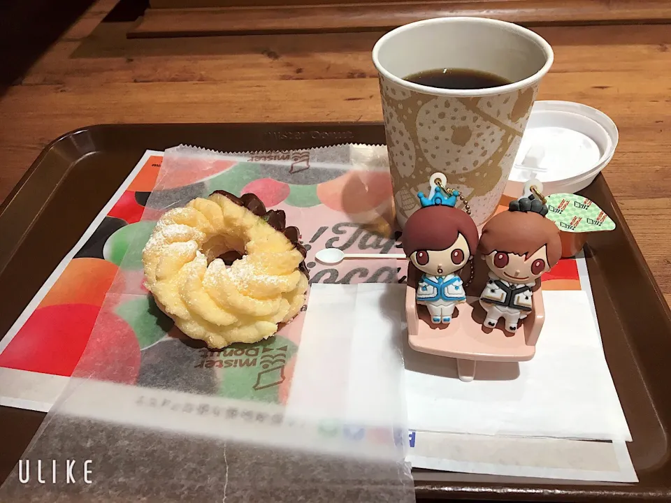 エンゼルフレンチとコーヒー💙🖤ミスド|なぎさん