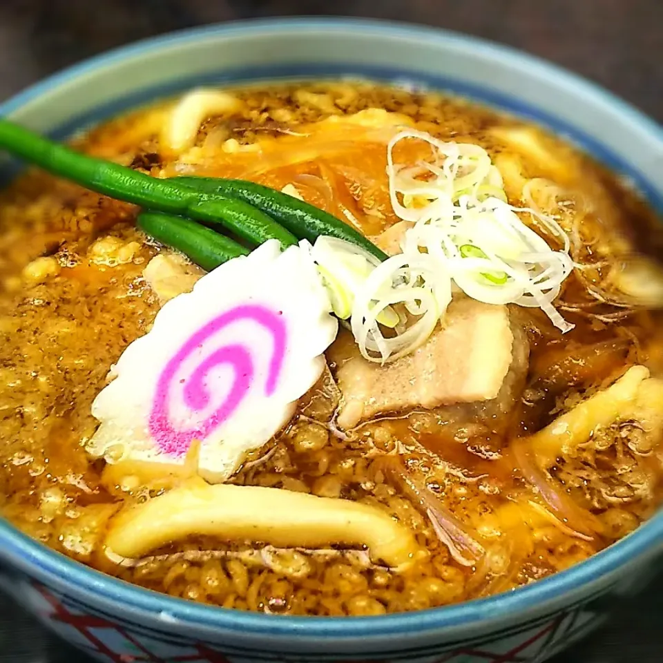 Snapdishの料理写真:肉たぬきとじうどん～(^o^)v@いずみや|たかたかさん